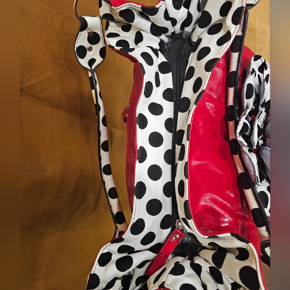C Nos LG Purse/ Handbag Red with Polka Dots and Rhinestone Bling No tags - Picture 4 of 17